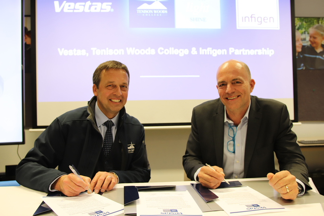 Tenison Woods College Principal David Mezinec and Vestas Head of Australia and New Zealand Peter Cowling.jpg