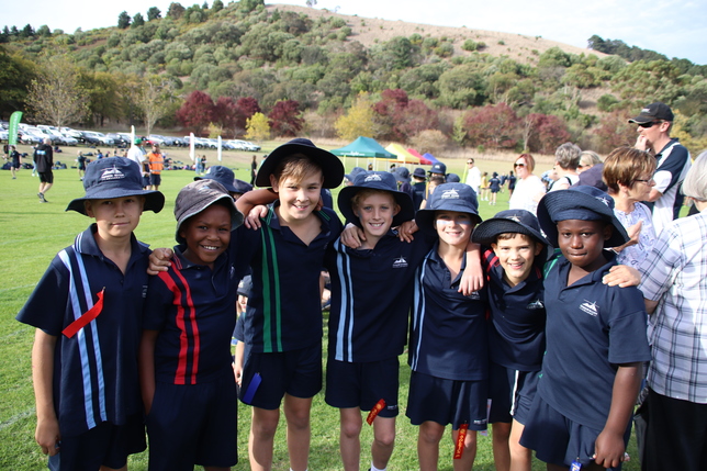 IMG_7805 Lawson Fennell, -, Flynn Gray, Zane LEwis, Mitchell Chapman, Axel Page, Easie Kulimushi.JPG
