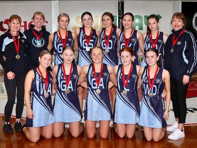 Western Border Netball Winners U17.jpg