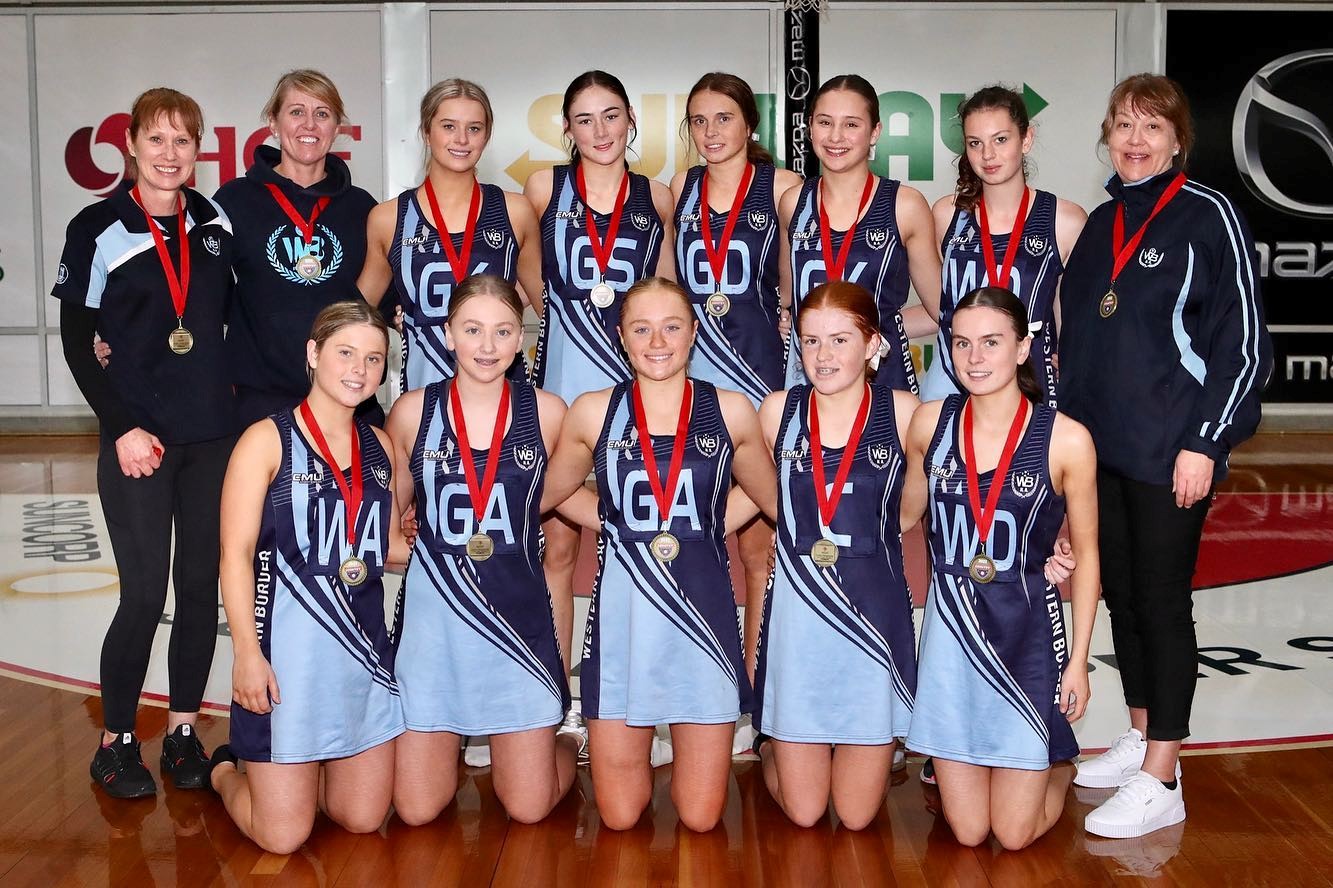 Western Border Netball Winners U17.jpg